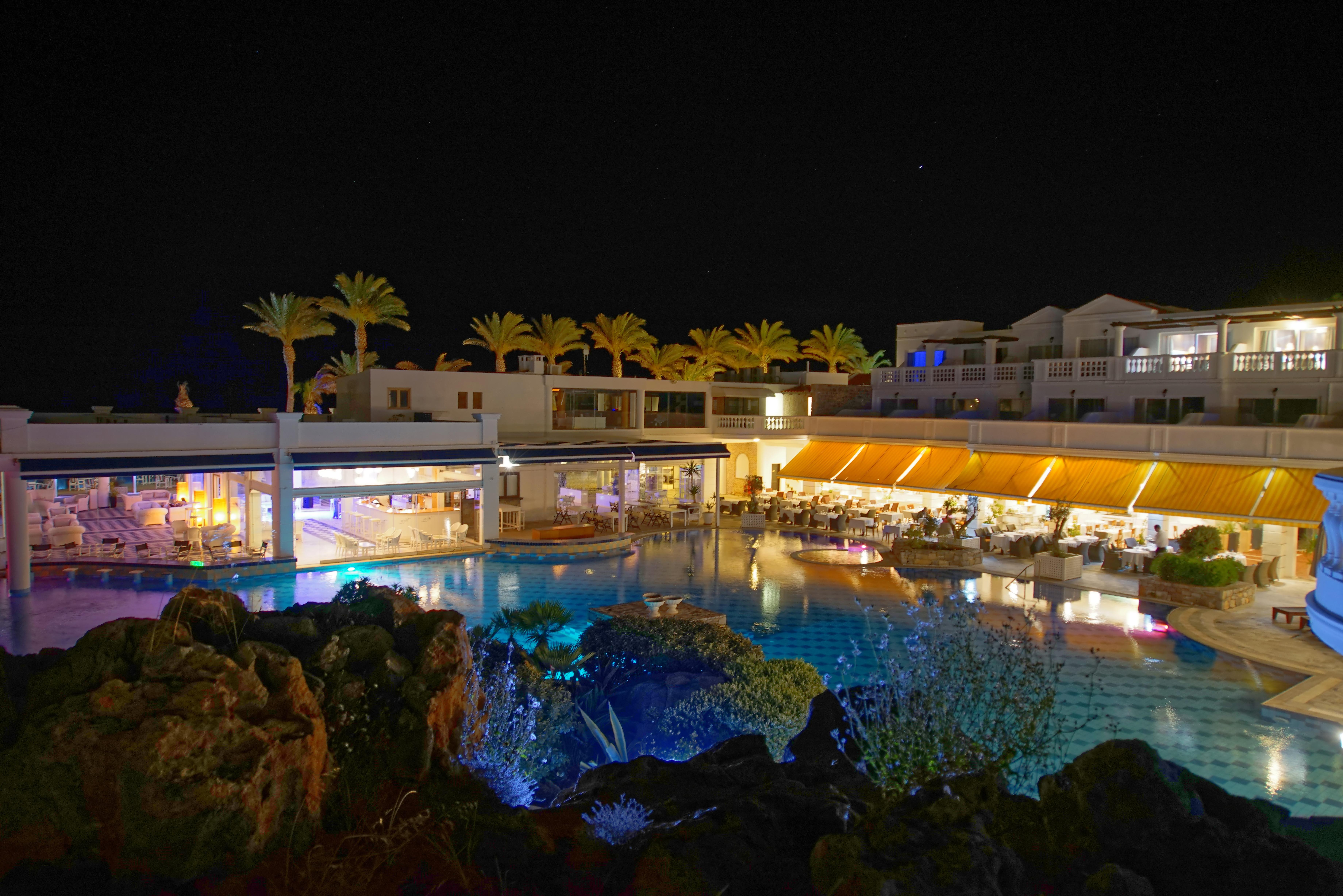 Minos Imperial Luxury Beach Resort & Spa Milatos Exterior photo The resort at night